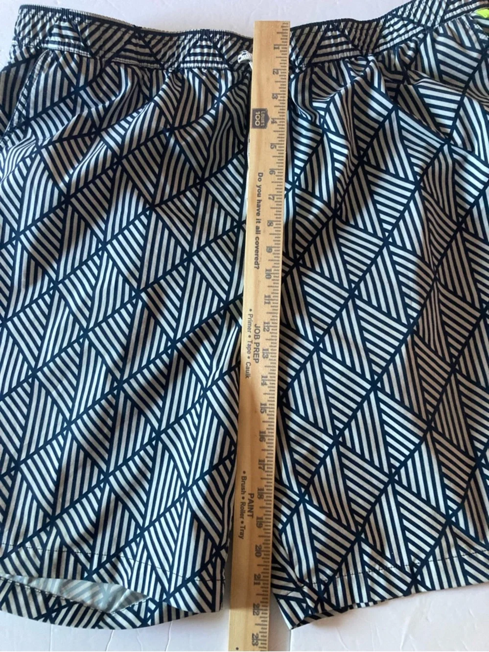 Psycho Bunny SZ XXL Navy and White Geometric Swim Trunks